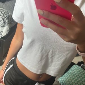 plain white cropped tee